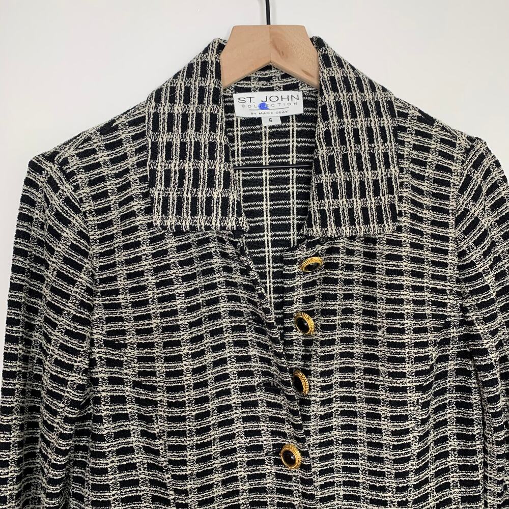 St. John Black & Ivory Textured Knit Blazer Gold Buttons Womens Size 6 - Picture 7 of 13